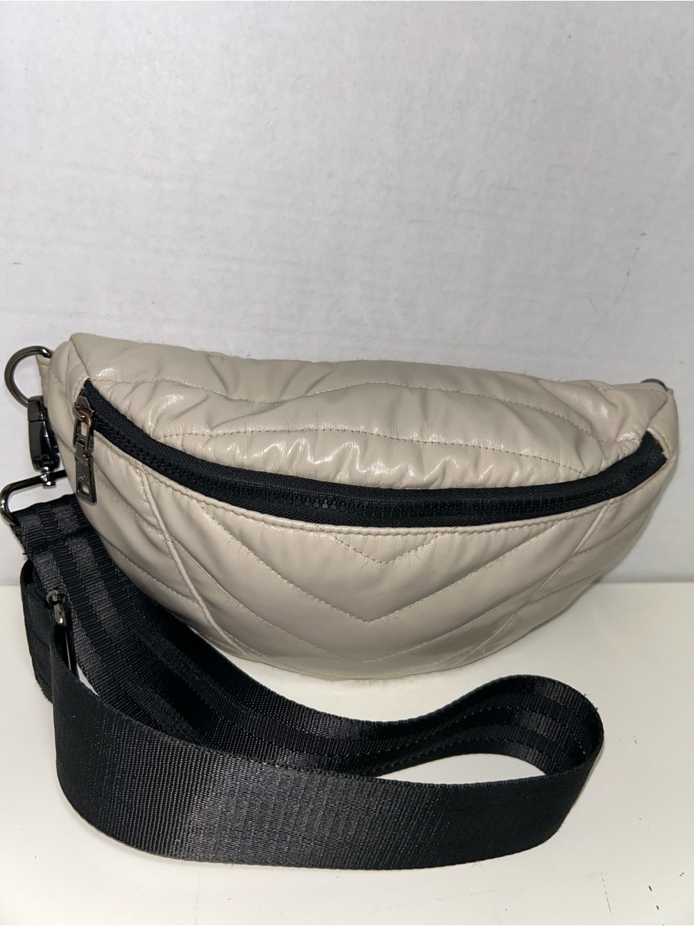 Think Royln Little Runway Patent Cream Quilted Zip Belt Bag Crossbody Fanny Pack